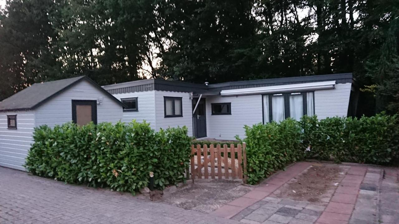 Chalet Op De Veluwe # Beuk Putten Exterior foto
